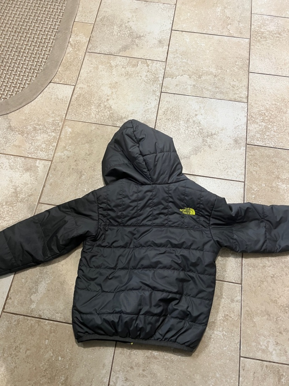 The North Face kids jacket - Picture 8 of 10